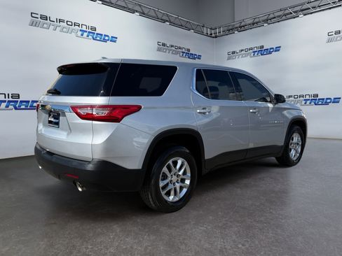 Used 2021 Chevrolet Traverse LS w/ LPO, Floor Liner Package image 5