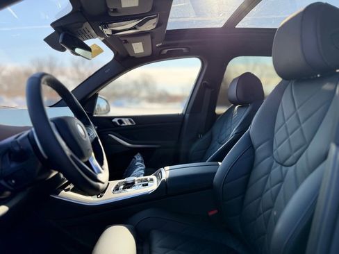New 2026 BMW X5 xDrive50e AWD/4WD image 13