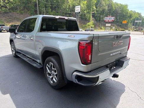 Used 2023 GMC Sierra 1500 SLT w/ SLT Premium Plus Package AWD/4WD image 3
