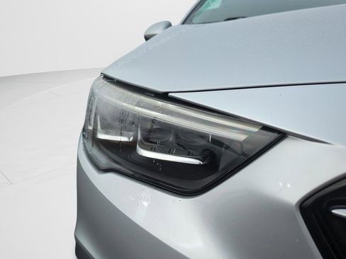 Used 2018 Buick Regal Preferred w/ Sights and Sounds Package image 9