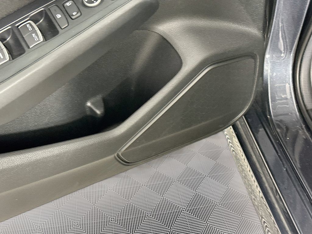 Used 2025 Honda Civic LX image 25
