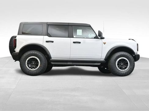 New 2026 Ford Bronco Badlands AWD/4WD image 28