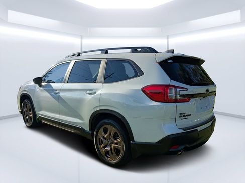 Certified 2025 Subaru Ascent Bronze Edition w/ Popular Package #2 AWD/4WD image 13