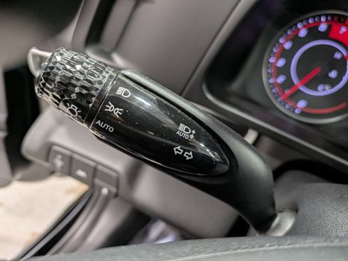 Used 2022 Hyundai Elantra SEL FWD image 18