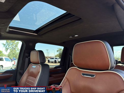 Used 2024 GMC Sierra 3500 Denali Ultimate AWD/4WD image 21