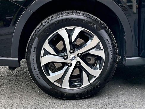 Used 2022 Subaru Outback Touring AWD/4WD image 17