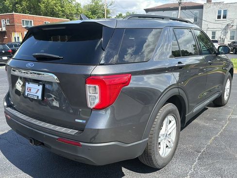 Used 2020 Ford Explorer XLT w/ Class III Trailer Tow Package AWD/4WD image 5