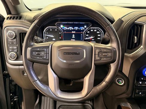 Used 2021 GMC Sierra 3500 Denali w/ Denali Black Diamond Edition image 20