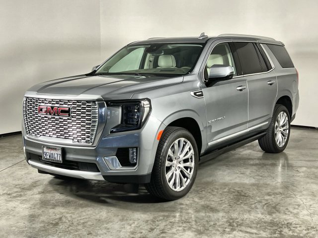 Used 2023 GMC Yukon Denali AWD/4WD image 4