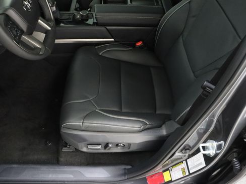 Used 2026 Toyota Tundra Limited RWD image 15