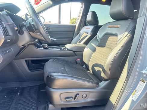 Used 2023 Nissan Pathfinder Rock Creek AWD/4WD image 15