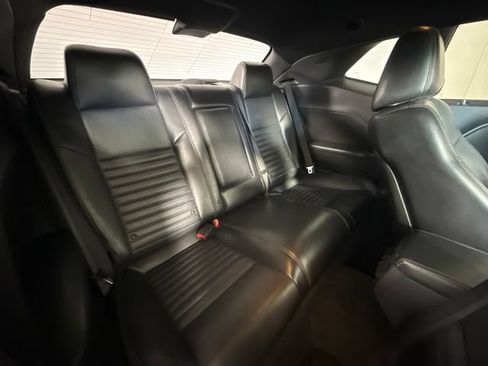 Used 2013 Dodge Challenger R/T RWD image 30
