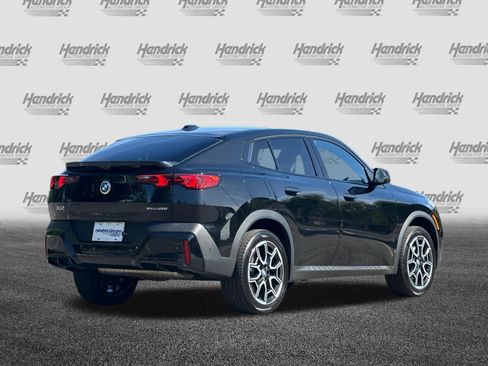 Used 2026 BMW X2 xDrive28i AWD/4WD image 5