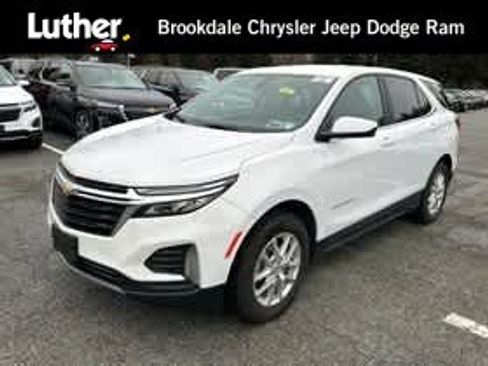 Used 2023 Chevrolet Equinox LT image 1