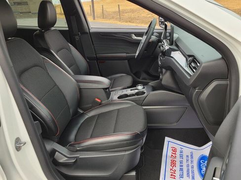 Used 2024 Ford Escape ST-Line w/ Equipment Group 301A image 16