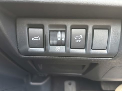 Certified 2025 Subaru Outback Onyx Edition image 26