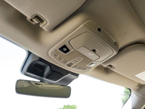 Used 2023 Lincoln Navigator L Reserve RWD image 31