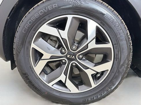 Used 2022 Kia Sportage EX image 18