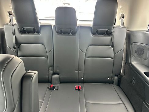 New 2026 Nissan Pathfinder SL AWD/4WD image 18