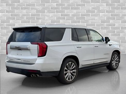 Used 2022 GMC Yukon Denali w/ Advanced Technology Package image 7