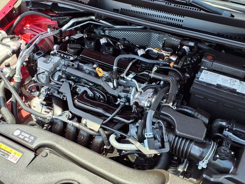 Certified 2025 Toyota Corolla SE FWD image 7