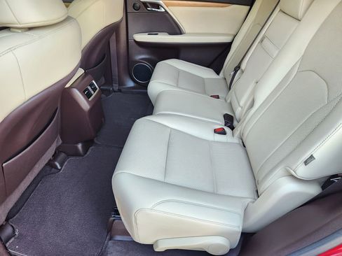 Used 2020 Lexus RX 350L FWD w/ Premium Package image 31