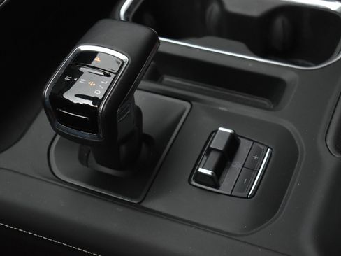 Used 2024 GMC Sierra 1500 Denali Ultimate image 31