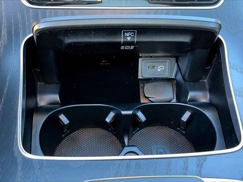 Used 2022 Mercedes-Benz E 350 Sedan image 17