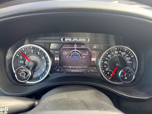 Used 2021 RAM 1500 Big Horn AWD/4WD image 14
