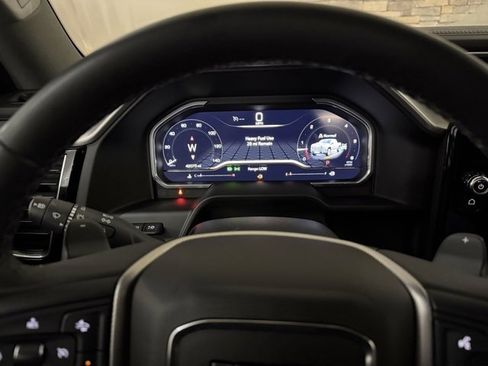 Used 2023 GMC Sierra 1500 Denali w/ Technology Package image 15