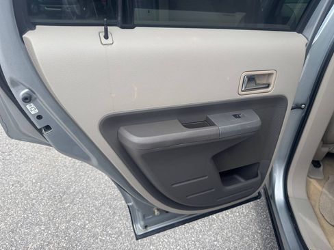 Used 2007 Ford Edge SE FWD image 20