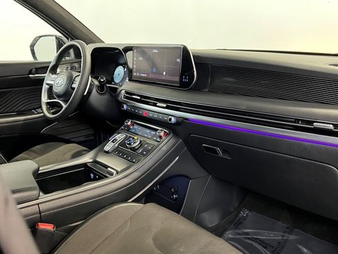Used 2024 Hyundai Palisade Calligraphy image 15