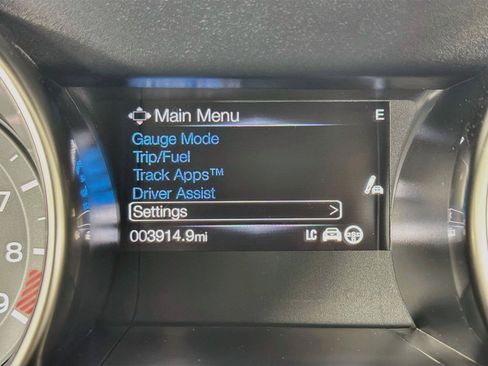 Used 2019 Ford Mustang Shelby GT350 w/ Technology Package RWD image 14
