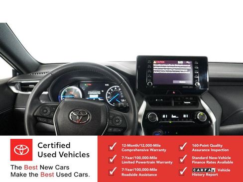 Certified 2022 Toyota Venza XLE image 19