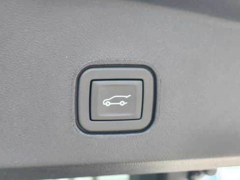 New 2025 Cadillac Lyriq Sport image 13