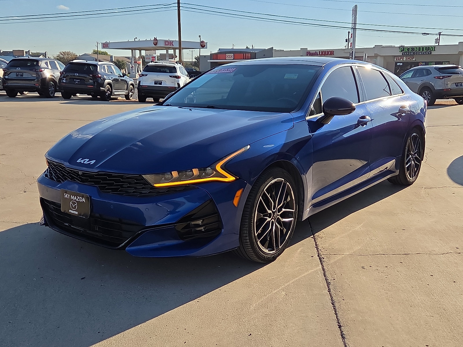 Used 2022 Kia K5 GT w/ GT1 Package FWD image 2