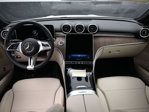 New 2025 Mercedes-Benz C 300 4MATIC Sedan image 18