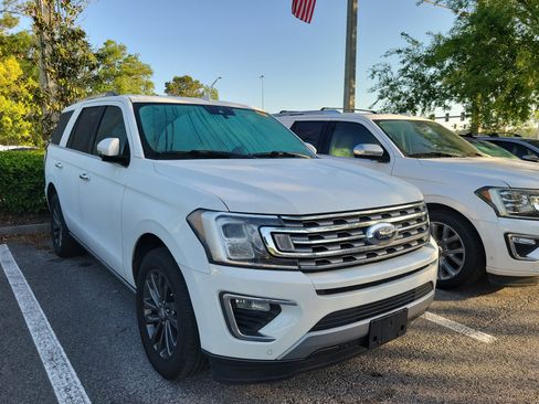 Used 2020 Ford Expedition Limited w/ Equipment Group 301A image 8