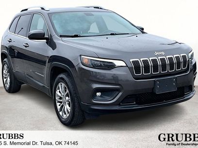Used 2019 Jeep Cherokee Latitude Plus w/ Cold Weather Group