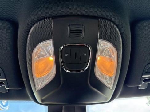 New 2025 Jeep Compass Latitude w/ Altitude Special Edition image 16