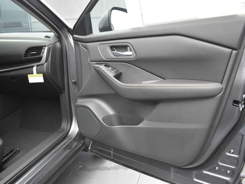 New 2026 Nissan Rogue SV image 26