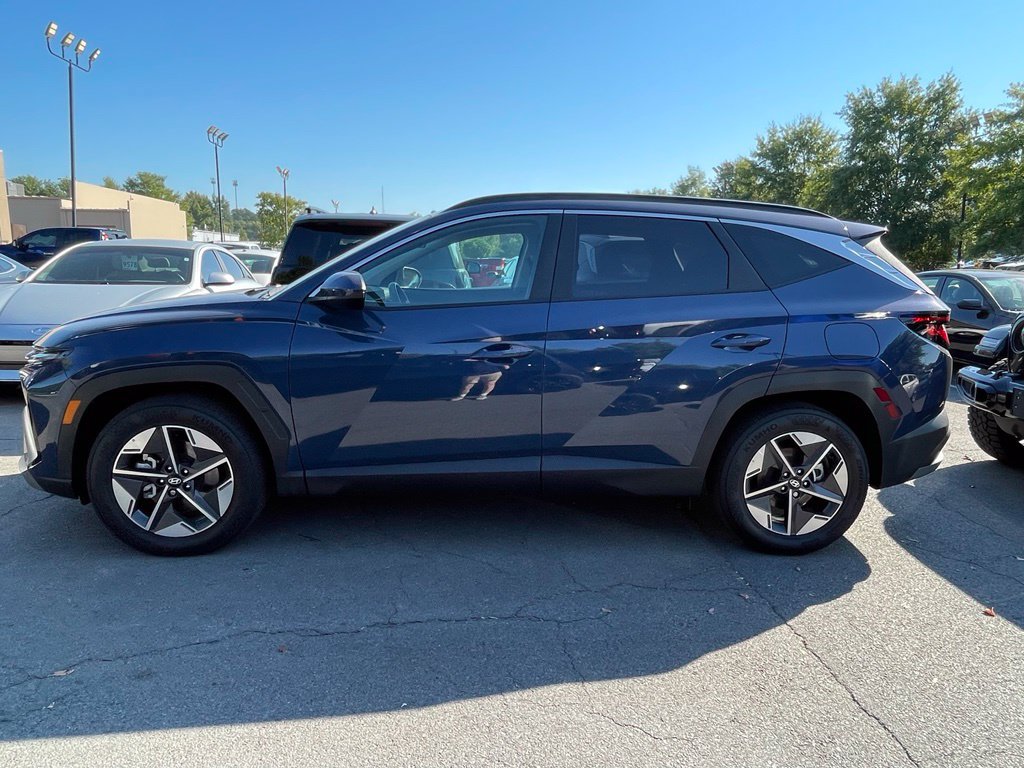 Used 2025 Hyundai Tucson SEL FWD image 3