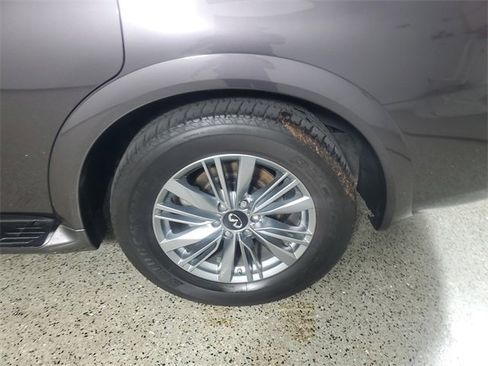 Used 2022 INFINITI QX80 Luxe w/ Cargo Package image 8