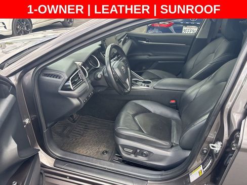 Used 2023 Toyota Camry XLE w/ Navigation Package FWD image 17