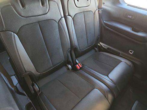 Certified 2024 Jeep Grand Cherokee L Laredo image 30