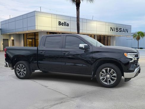 Used 2025 Chevrolet Silverado 1500 LT w/ Texas Edition Plus RWD image 8