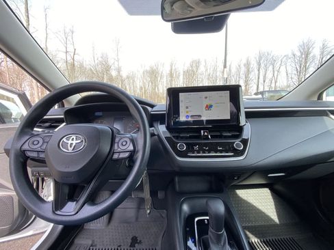 Certified 2023 Toyota Corolla LE image 18