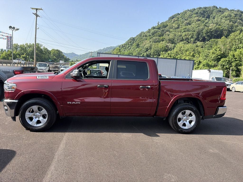 Used 2025 RAM 1500 Big Horn AWD/4WD image 8