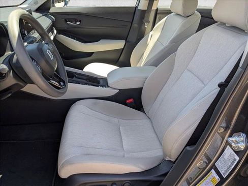Used 2025 Honda Accord SE image 15