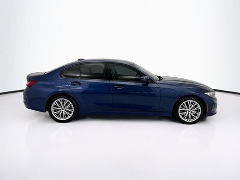 Used 2023 BMW 330i Sedan w/ Premium Package RWD image 4